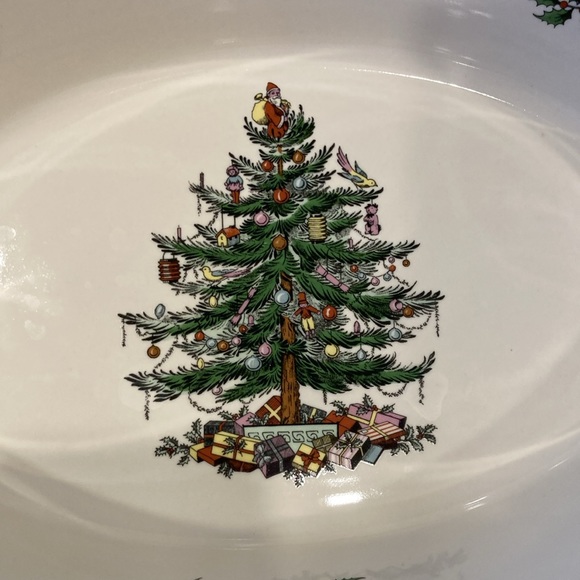 Spode Oval Christmas Serving Dish - Picture 6 of 6